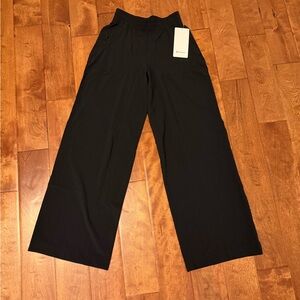 Lululemon Swift Wide-Leg Mid-Rise Pant